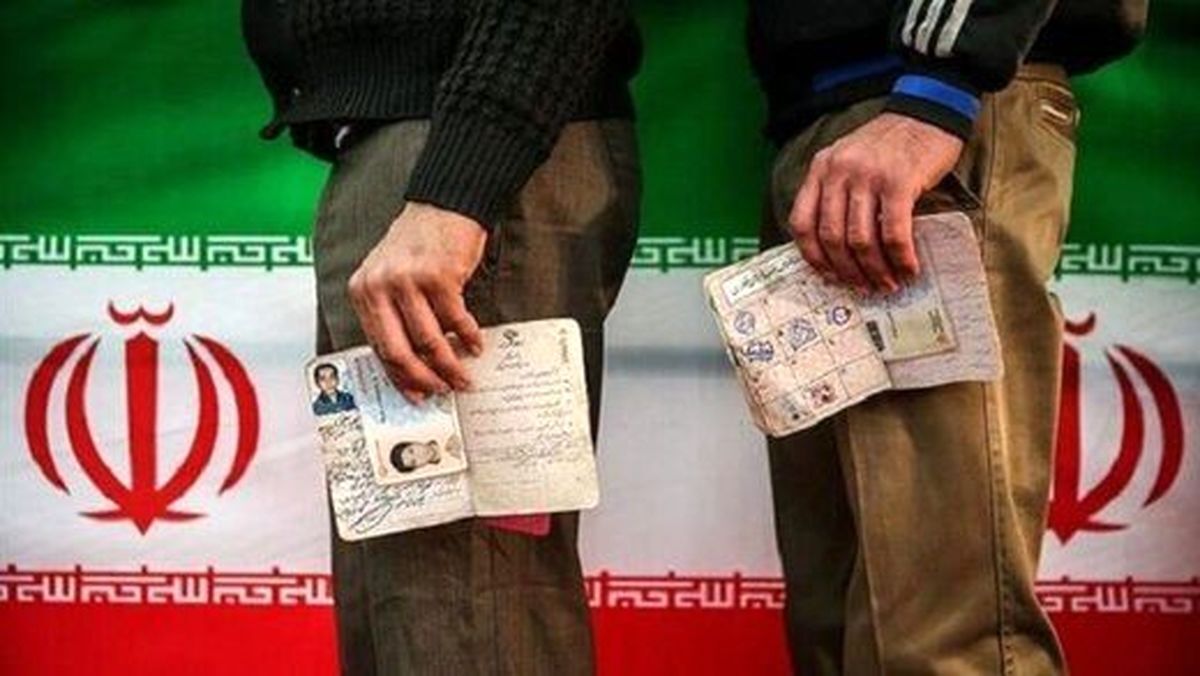 کیهان: شناسنامه مسئولان را ببینید؛ بسیاری از آنها مهر شرکت در انتخابات نخورده است!