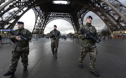 تدابیر امنیتی گسترده از سوی پلیس در شهر پاریس