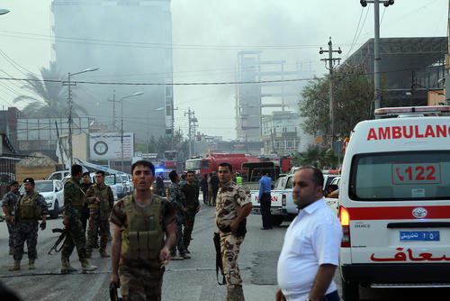 انفجار یک خودروی بمب گذاری شده در مقابل کنسولگری آمریکا در شهر اربیل عراق