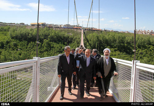 افتتاح بزرگترین پل معلق خاورمیانه در مشگین شهر