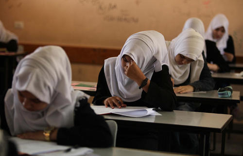  امتحانات نهایی دبیرستان در غزه