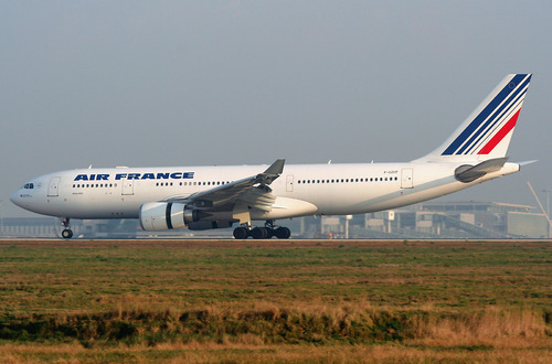 

6-شرکت هواپیمایی فرانسه (ایرفرانس) - 31.6 میلیون مسافر
سال تاسیس: 1933 میلادی
تعداد ناوگان: 408  فروند
تعداد مقصد: 248 مقصد
http://www.airfrance.com
