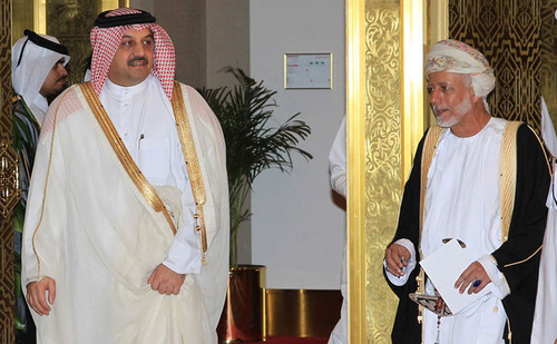  یوسف بن علوی (راست) و خالد العطیه وزیران خارجه عمان و قطر 