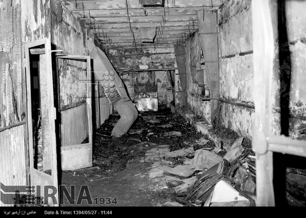  سینما رکس آبادان، هنگام نمایش فیلم ، دچار آتش سوزی عمدی شد و 377 نفر از تماشاچیان آن پشت درهای بسته، زنده در آتش سوختند.
