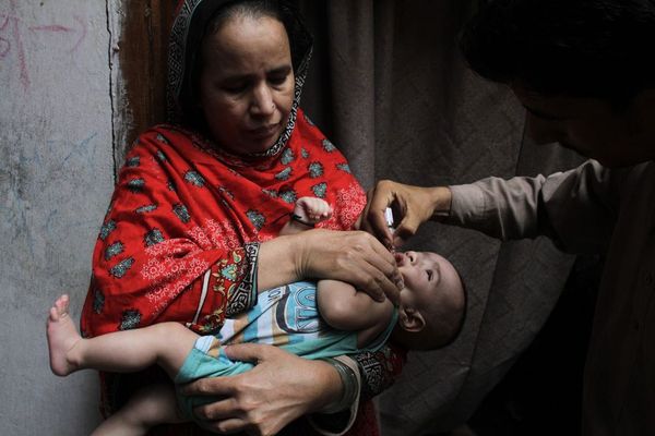 واکسیناسیون فلج اطفال در لاهور پاکستان