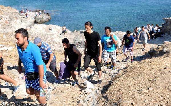 پلیس ترکیه از آوارگان سوری می خواهد به هتل های محل اقامت شان بروند و ساحل را ترک کنند