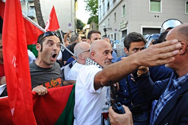 راهپیمایی در مخالفت با سفر بنیامین نتانیاهو نخست وزیر اسراییل به ایتالیا- شهر فلورانس