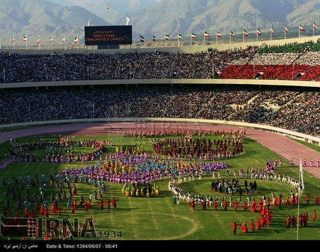 10شهریور 1353-مراسم افتتاح هفتمین دوره بازی های آسیایی درمجموعه ورزشی آریامهر تهران (آزادی کنونی) برگزار می شود