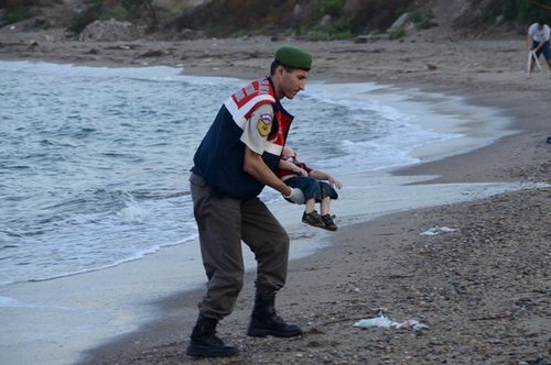 مهاجرت به خارج مهاجرت به اروپا عکس داعش جنایات آمریکا اخبار داعش