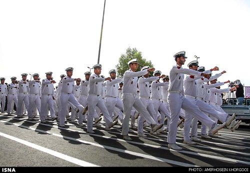 رژه بزرگ نیروهای مسلح بمناسبت هفته دفاع مقدس - استانها (عکس) 21