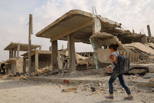 آغاز سال تحصیلی در شهر جنگ زده کوبانی در سوریه
