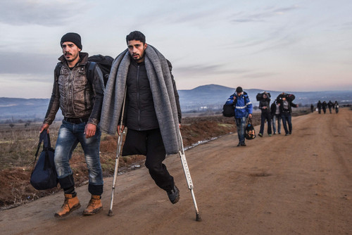 پناهجویان خاورمیانه ای در مرز صربستان و مقدونیه
