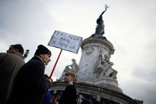 گردهمایی نخستین سالگرد حمله به نشریه شارلی ابدو فرانسه در میدان جمهوری پاریس