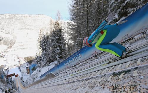مسابقات جام جهانی اسکی پرش – اتریش