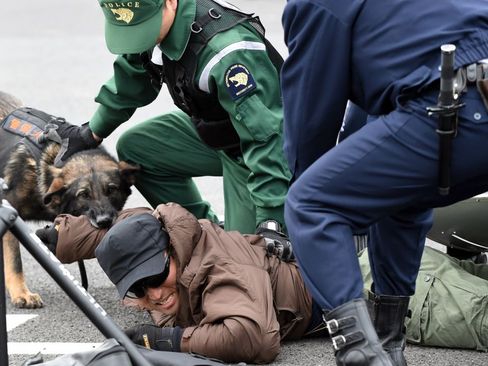 استفاده از سگ های پلیس در مانور ضد تروریستی – توکیو