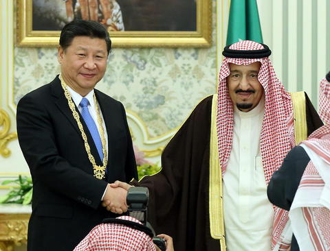 دیدار رییس جمهوری چین با سلمان بن عبدالعزیز پادشاه عربستان – ریاض