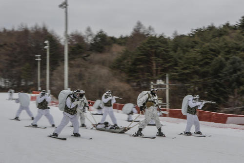  رزمایش زمستانی تفنگداران دریایی آمریکا با نیروهای دریایی کره جنوبی – کره جنوبی