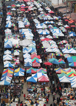 بازاری در جنوب شهر سئول