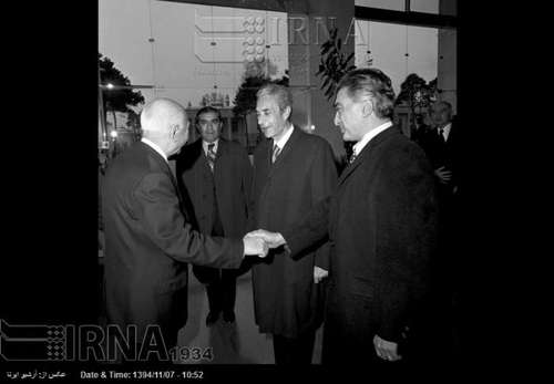 10 بهمن 52/ سفر وزیر خارجه ایتالیا به تهران (عکس)