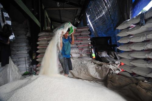 بازار برنج فروشان در جاکارتا اندونزی