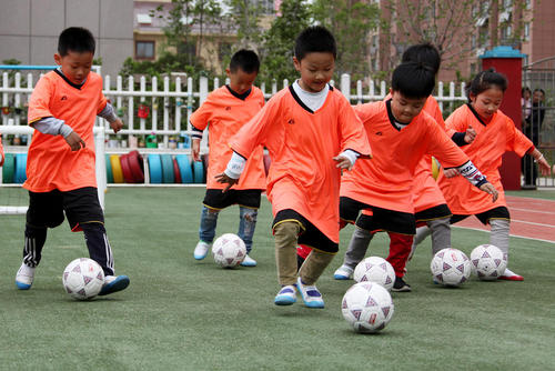 مدرسه فوتبال – چین