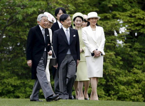 خانواده امپراتوری ژاپن میزبان یک میهمانی بهاره در قصر آکاساکا  در شهر توکیو