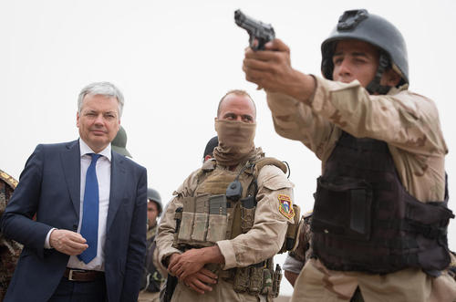 بازدید معاون نخست وزیر و وزیر امور خارجه بلژیک از مرکز آموزش نظامی بلژیک در بغداد
