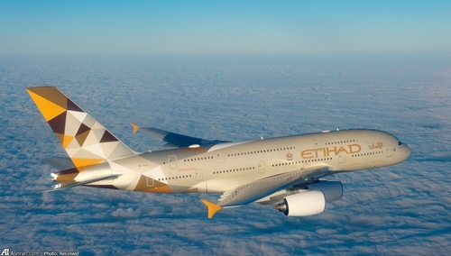 شرکت هواپیمایی اتحاد امارات گران ترین بلیت خط هوایی جهان را با آغاز خط پروازی بمبئی - نیویورک از آن خود کرده است.