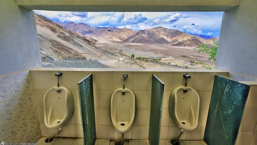 توالت عمومی – هندوستان