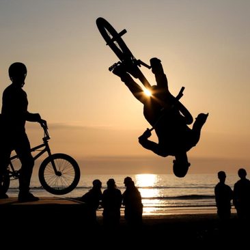 جشنواره تپه های شنی در ساحل کورن وال بریتانیا