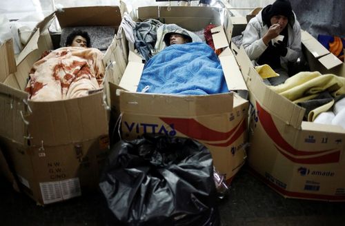 کارتن خواب های شهر سائوپائولو برزیل در سرمای زمستانی