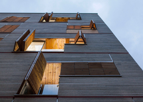 ساختمانی در محله اندرزگو تهران ؛ طراح: دفتر معماری آینه