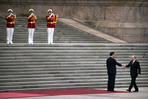 استقبال رییس جمهور چین از همتای روس در پکن