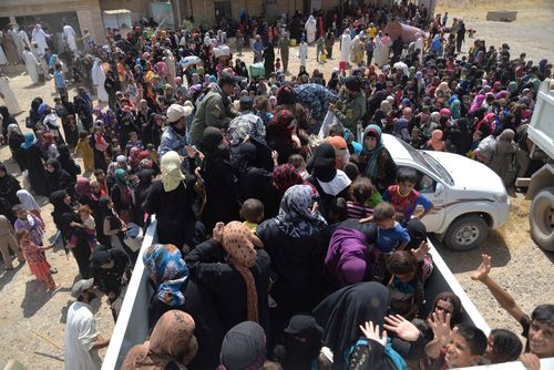 گریختگان از دست خشونت داعش در جنوب موصل - عراق