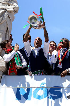 مراسم استقبال از تیم ملی فوتبال پرتغال در شهر لیسبون