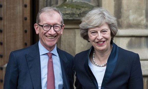 خانم ترزا مای نخست وزیر جدید بریتانیا و همسرش فیلیپ