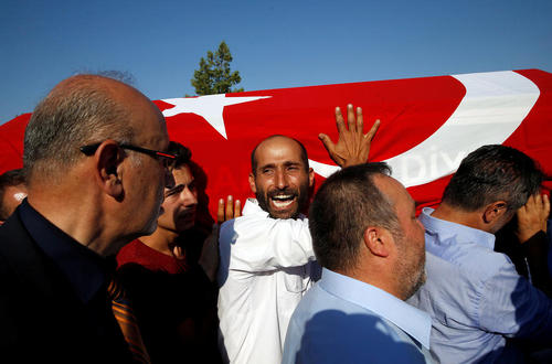 تشییع جنازه قربانیان شب کودتا در ترکیه – آنکارا