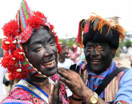 جشنواره سنتی هوالیان در اقلیت قومی 