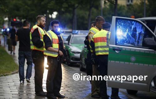  پلیس مونیخ اوضاع شهر را برای جست و جوی مهاجم یا مهاجمین کاملا امنیتی کرده است.