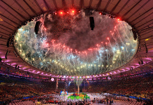 مراسم اختتامیه المپیک 2016 در استادیوم المپیک ریودوژانیرو