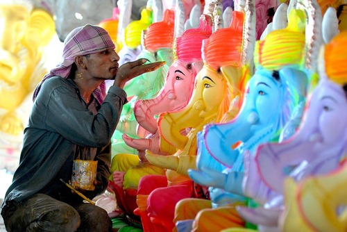 جشنواره خدای گانش در حیدر آباد هند
