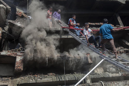 انفجار دیگ بخار یک کارخانه در شهر داکا بنگلادش