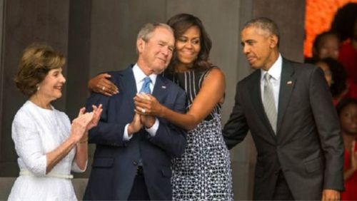 باراک اوباما و جورج بوش و همسرانشان