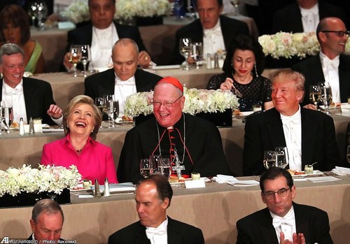 حضور کلینتون و ترامپ در مراسم شام خیریه بنیاد اسمیت در هتل 