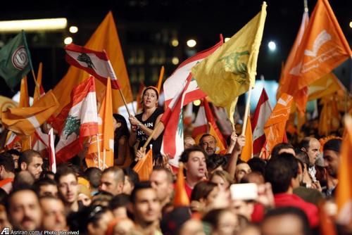 جشن انتخاب میشل عون در خیابان های بیروت (+عکس)