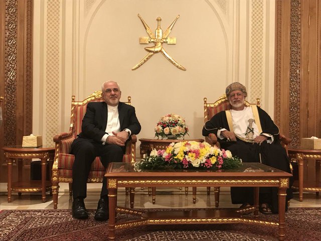 ظریف يزور عمان وقطر