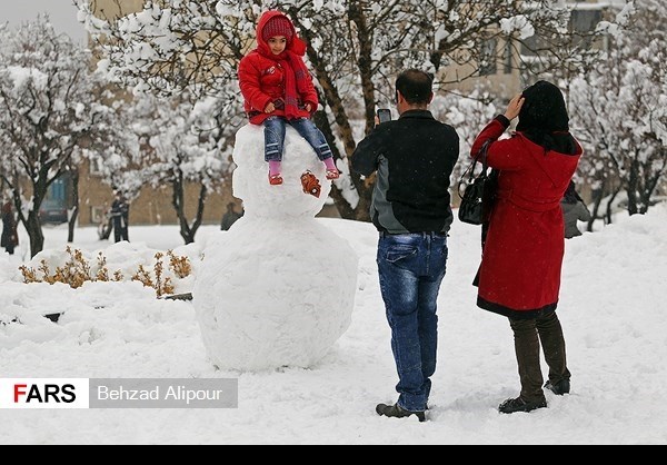 هطول الثلوج في مدينة همدان - إيران (صور)