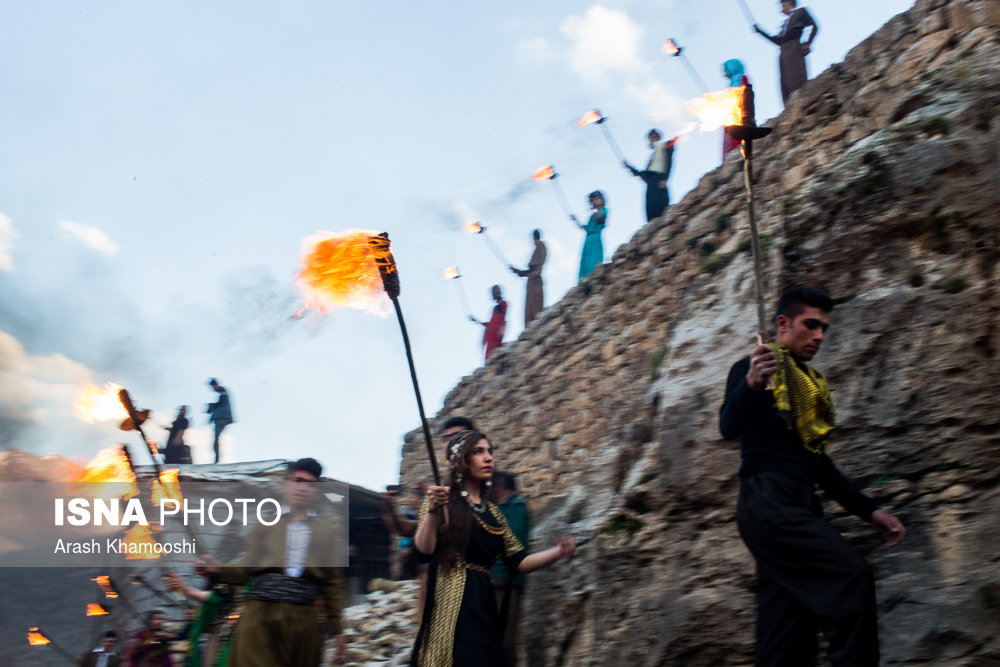 احتفال عيد النوروز في قرية بالنكان - محافظة كردستان الايرانية (صور)