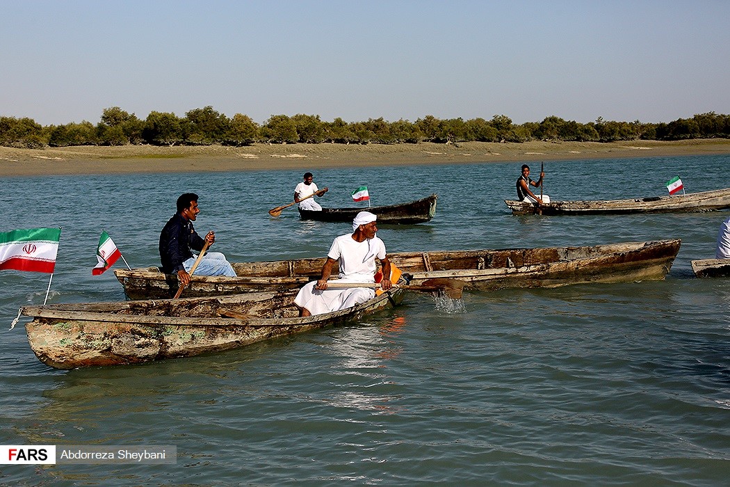 سباق زوارق 