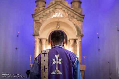 مراسم عيد الفصح في كنيسة القديس سركيس (صور)